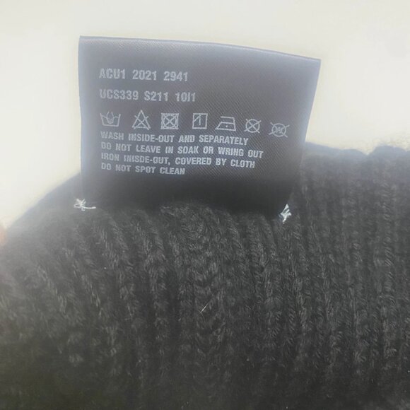 PRADA Black Re-Nylon Wool Beanie Men’s Triangle Logo - Multiple Sizes - Picture 4 of 4